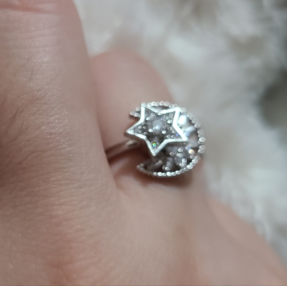 Anxiety Ring - Picture 3 of 3